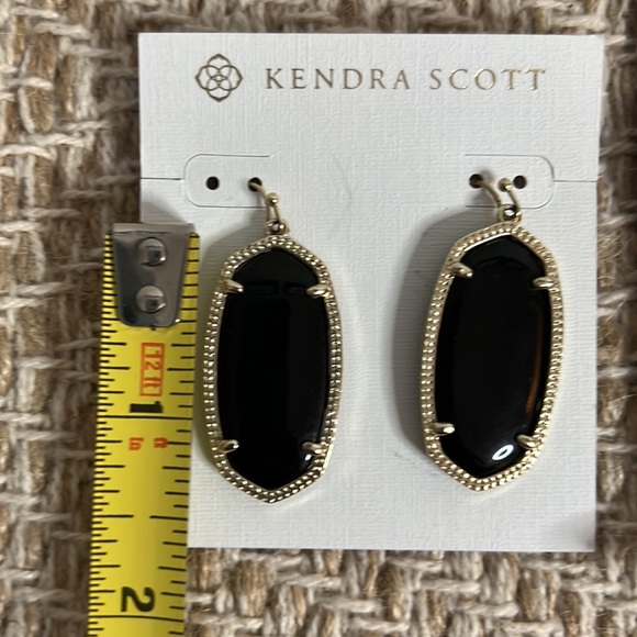 Kendra Scott Elle Gold Drop Earrings in Black Opaque Glass. - Picture 3 of 3